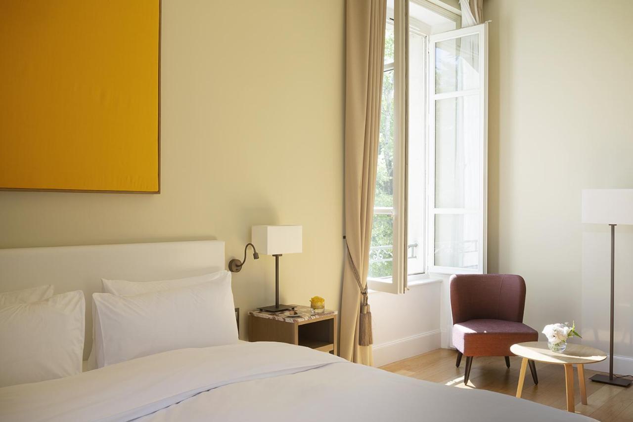 Chateau De Montcaud Hotel 5*